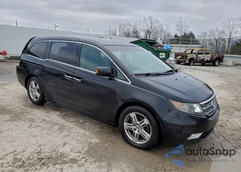 2011 Honda Odyssey Touring from USA, damaged, VIN 5FNRL5H96BB028923